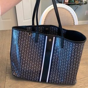 Tory Burch medium Black & white Gemini tote